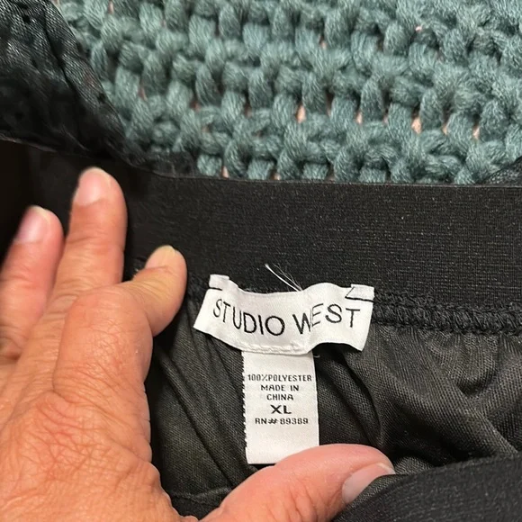 Studio West Black Tiered Midi Skirt Cocktail - Picture 5 of 6